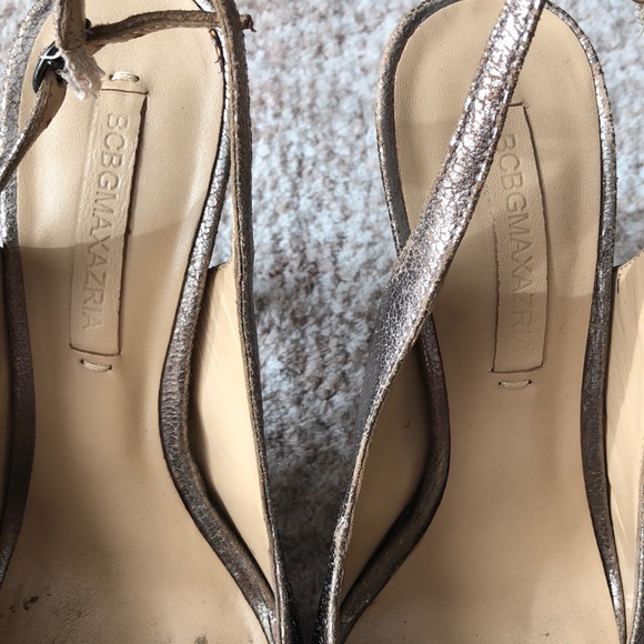 BCBG metallic sandal - Picture 2 of 5